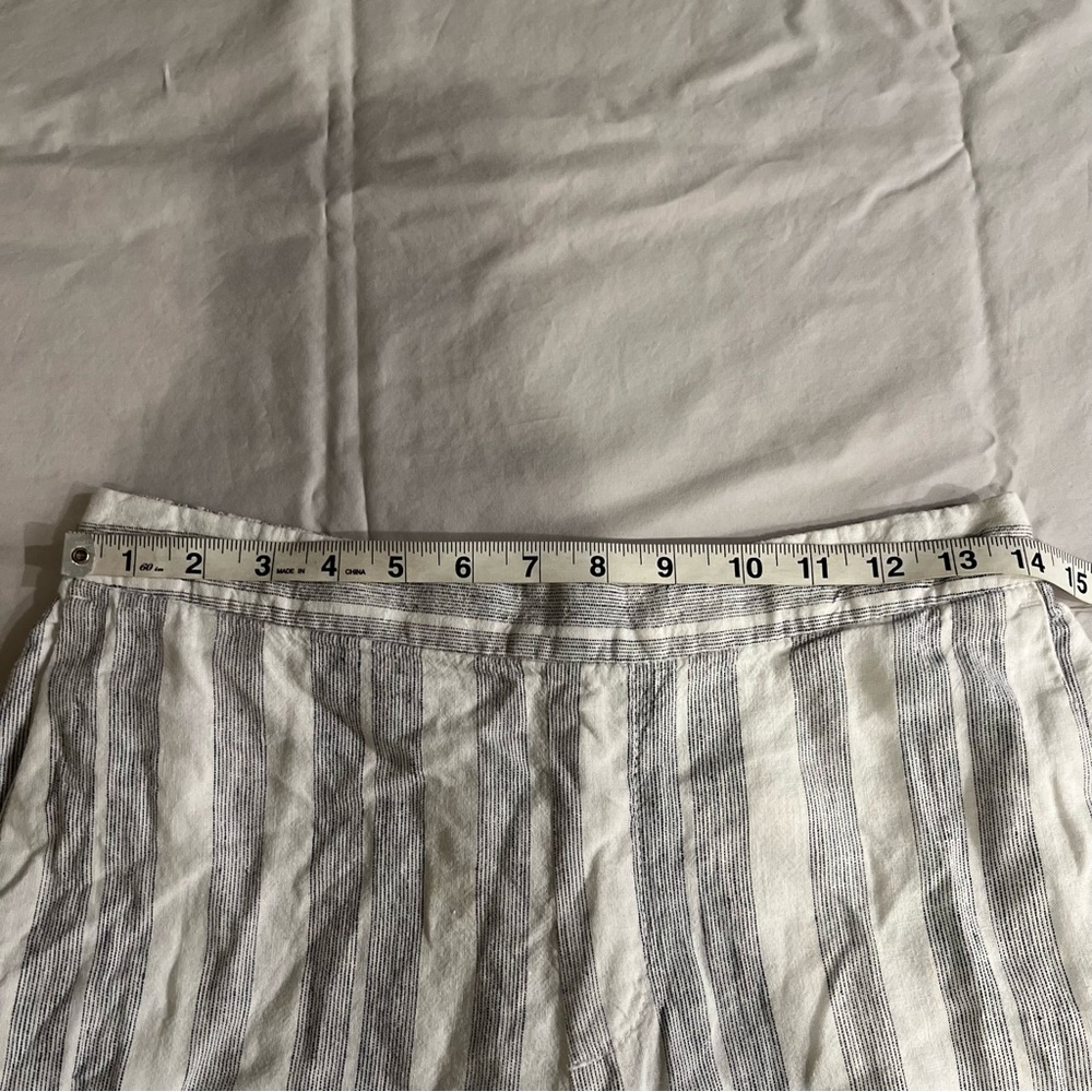 Old Navy Striped High-Waisted Wide Leg Linen Blend Cropped Pants- Size 4 Coastal - Picture 6 of 11